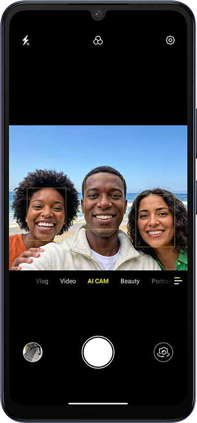 Group Selfie Auto Zoom