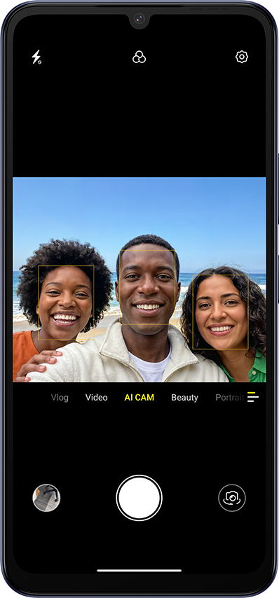Group Selfie Auto Zoom