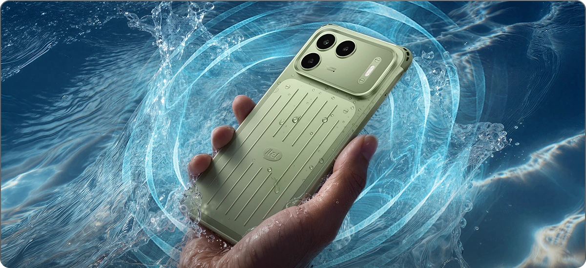Sonic ejection clears water and dust for stable performance and clear sound.